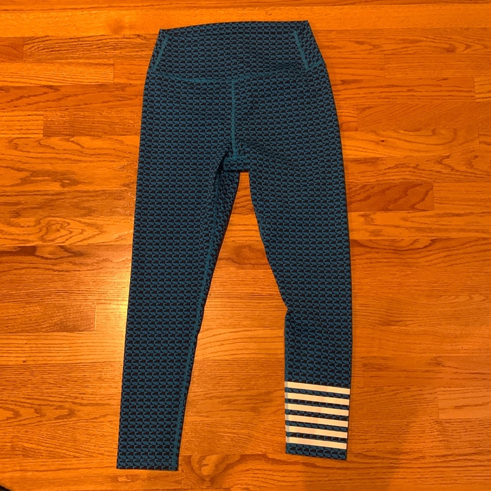 Addison Bay Pattern Leggings Size Large